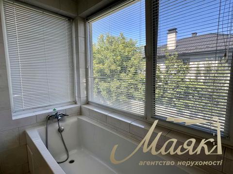 будинок за адресою Івана Сірка вул.