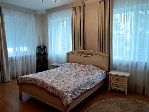 будинок за адресою 10-та Лінія вул.