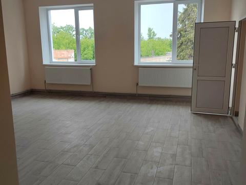 коммерческая по адресу Юхима Березовського, 97