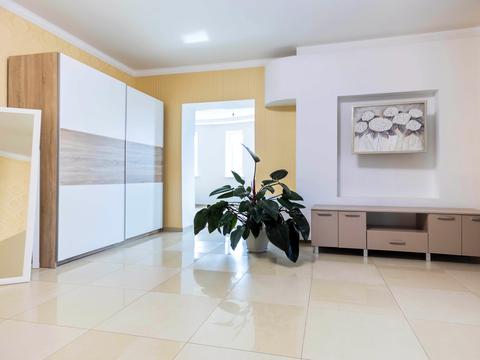 будинок за адресою Героїв Дніпра вул.