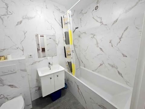 квартира за адресою Бориса Тлехаса вул., 19