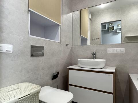 квартира за адресою Салютна вул., 2к6
