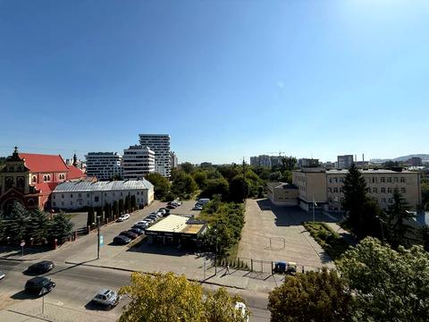 квартира за адресою Замарстинівська вул. (Калініна), 133