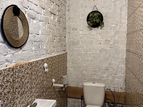 коммерческая по адресу Прорізна ул., 1