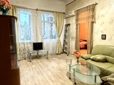 квартира за адресою Пастера вул., 2
