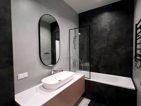 квартира за адресою Під Дубом вул. (Космонавтів), 7а