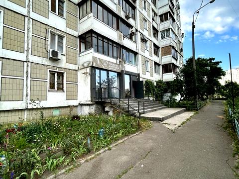 комерційна за адресою Срібнокільська вул., 16