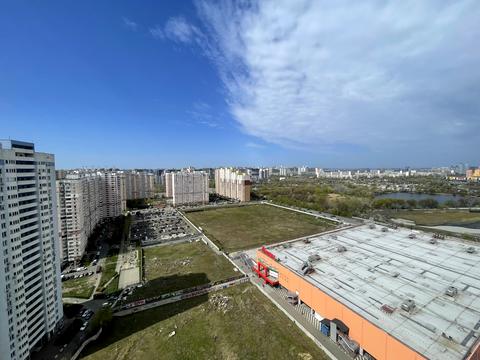 квартира за адресою Драгоманова вул., 2-Б