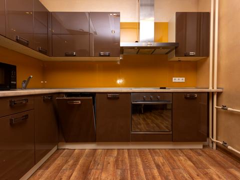 квартира за адресою Саперно-Слобідська вул., 8