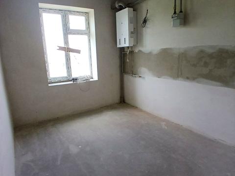 комерційна за адресою Зарічанська вул., 18