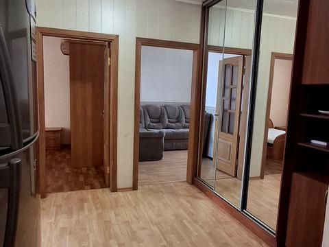 квартира за адресою Рональда Рейгана вул., 6-А