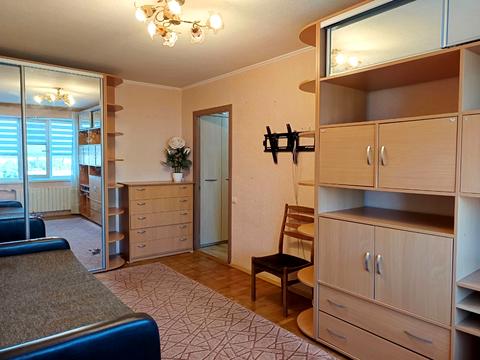 квартира за адресою Райдужна вул., 21