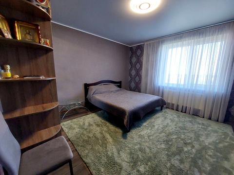 квартира за адресою Космонавтів вул., 128