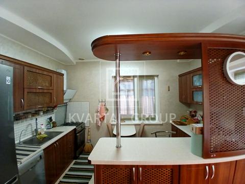 будинок за адресою Полунична, 2