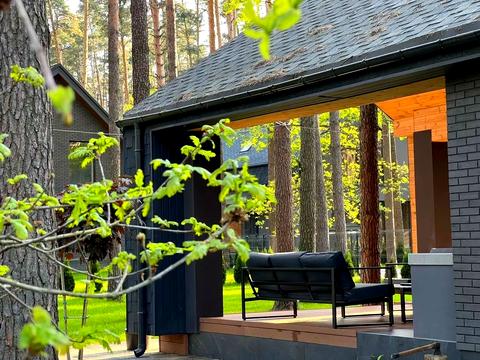 будинок за адресою Заозерна