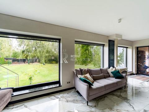 дом по адресу Озерная ул., 2/1