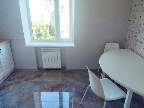 квартира за адресою Ревуцького вул., 27