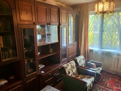 квартира за адресою Михайла Драгоманова вул. (Димитрова), 52