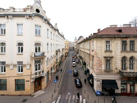 коммерческая по адресу Коперника ул., 33