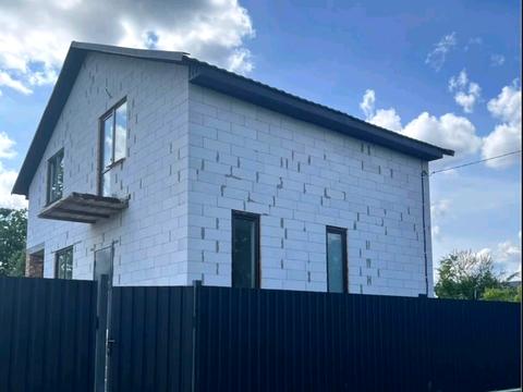 будинок за адресою Місячна