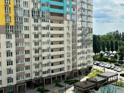 квартира за адресою Академіка Заболотного вул., 15-г