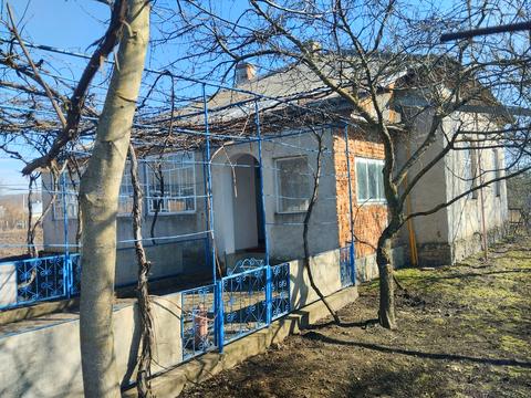 дом по адресу Шкільна