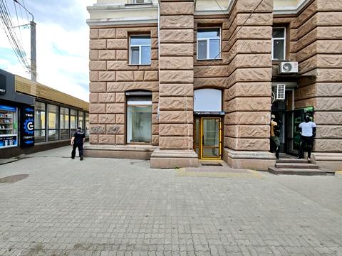 коммерческая по адресу Вокзальная пл. (Петровского), 1