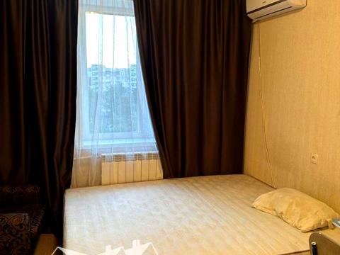 кімната за адресою Азербайджанська вул. (Бакинських Комісарів), 8-А