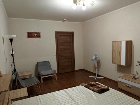 квартира за адресою Ревуцького вул., 54