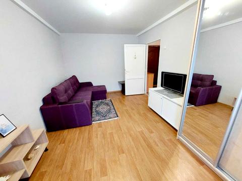 квартира за адресою Науки просп., 42/1