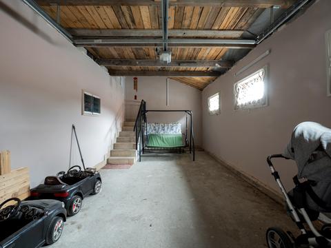 дом по адресу Дніпровська, 32