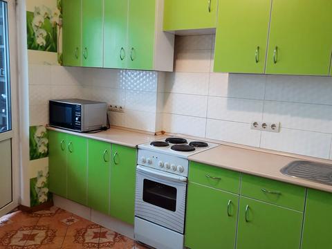 квартира за адресою Рональда Рейгана вул., 40