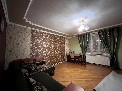 будинок за адресою Борців