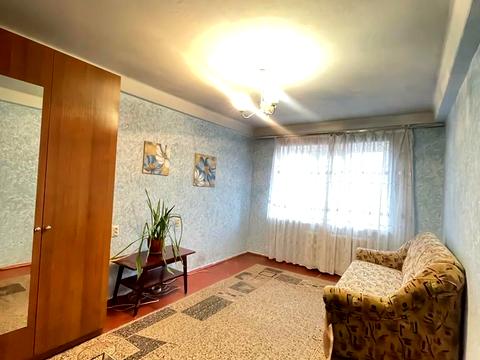 квартира по адресу Ореста Левицкого ул. (Академіка Курчатова), 9