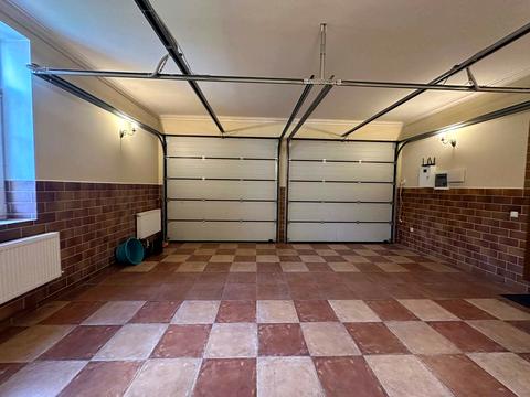 будинок за адресою вулиця Кошового