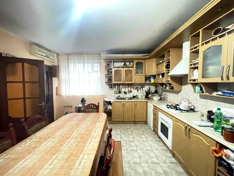 будинок за адресою 5 Лінія вул.