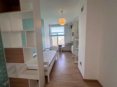 будинок за адресою Центральна вул.