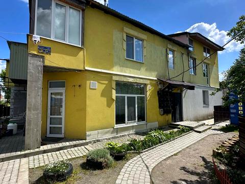 квартира за адресою Чорновола вул., 5/4