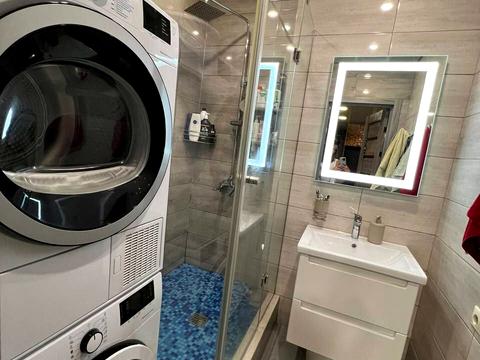 квартира за адресою Михайла Лушпи просп., 5 к30