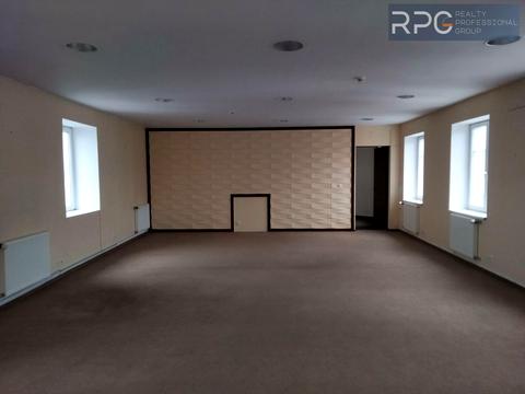 комерційна за адресою Музейний пров., 4