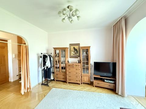 квартира по адресу Сергея Набоки ул., 11/8