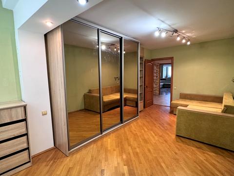 квартира за адресою Озерна вул., 9