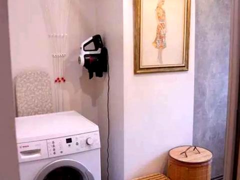 квартира за адресою Академіка Глушкова просп., 22