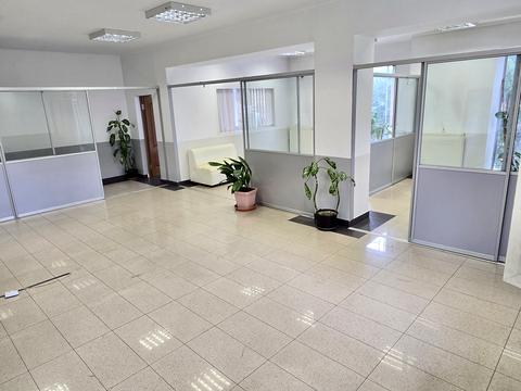 комерційна за адресою Велика Арнаутська вул., 61