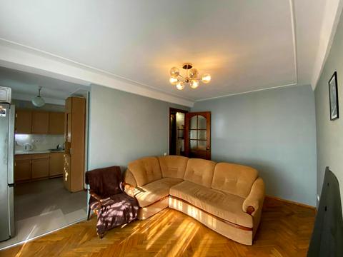 квартира за адресою Рея Бредбері вул., 14