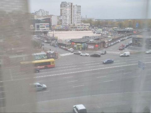 квартира по адресу Ревуцкого ул., 40-В