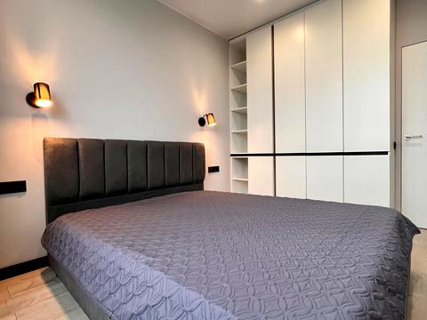 квартира за адресою Київ, Родини Кістяківських вул., 4