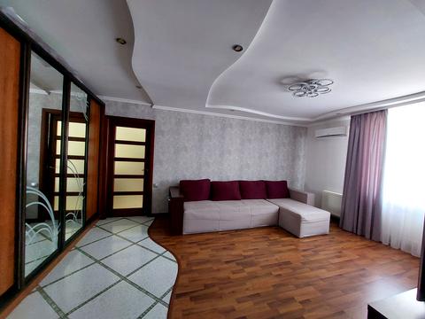 квартира за адресою Академіка Корольова вул., 16