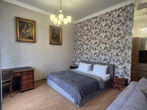 квартира за адресою Європейська пл. (Катерининська), 8