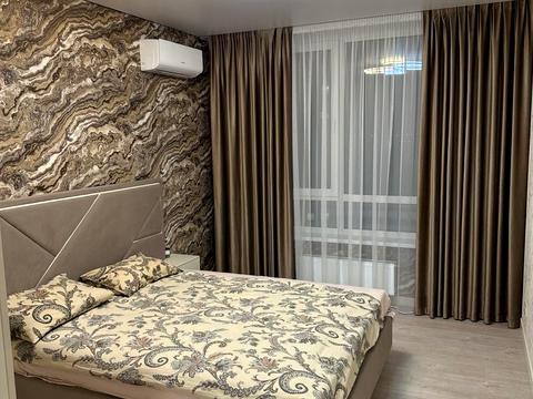 квартира за адресою Причальна вул., 12